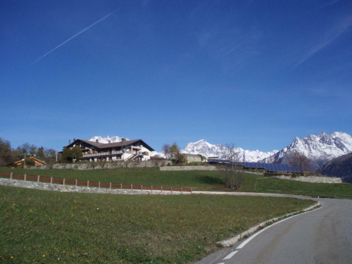 Agriturismo Plan D'Avie 아오스타 외부 사진